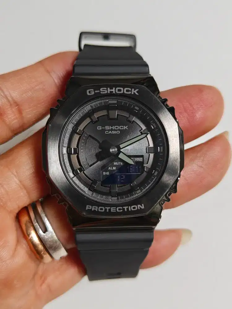 Casio G-Shock X ITZY Metal Covered GM-S2100B-8ADR CasiOak original