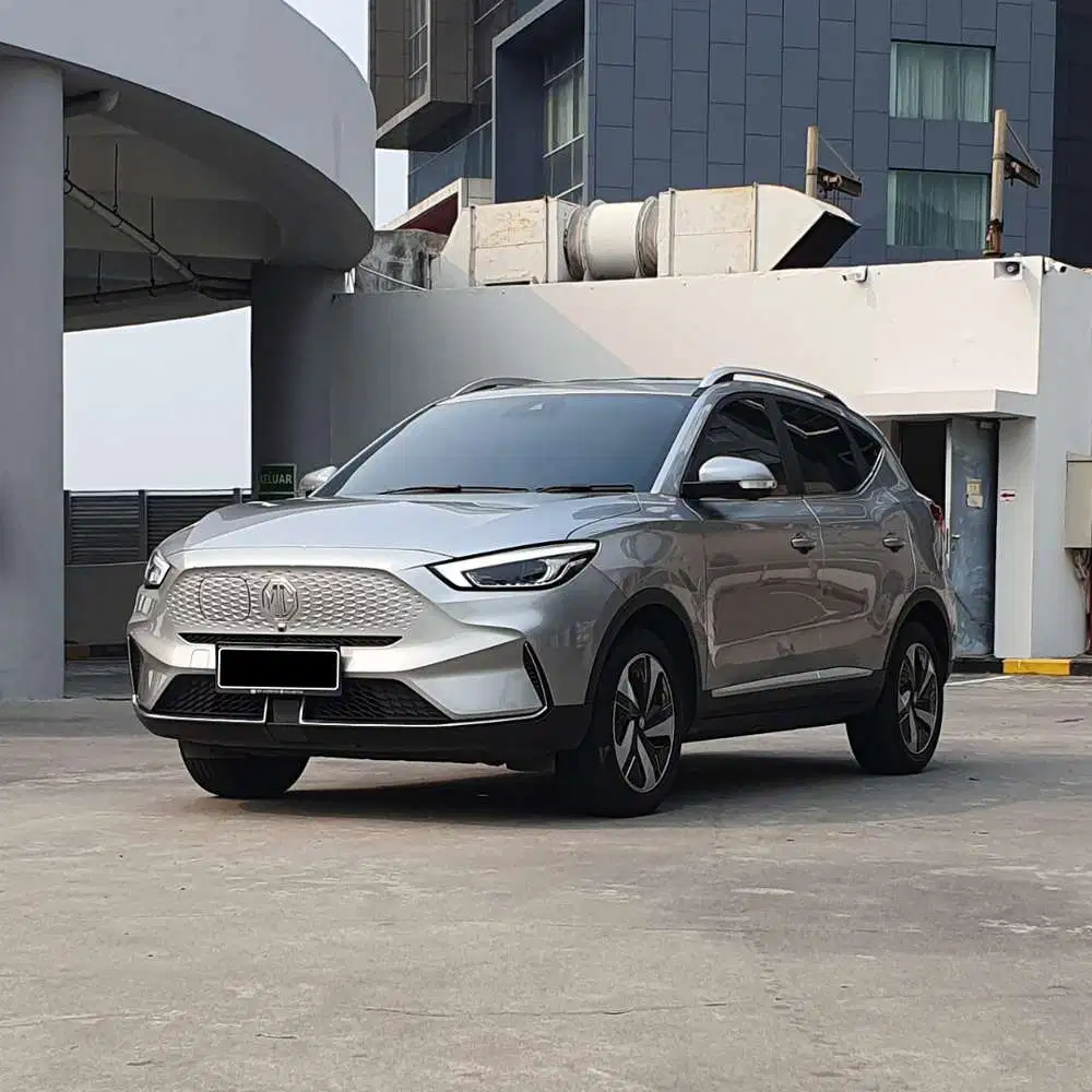 MG ZS EV 2025 Listrik