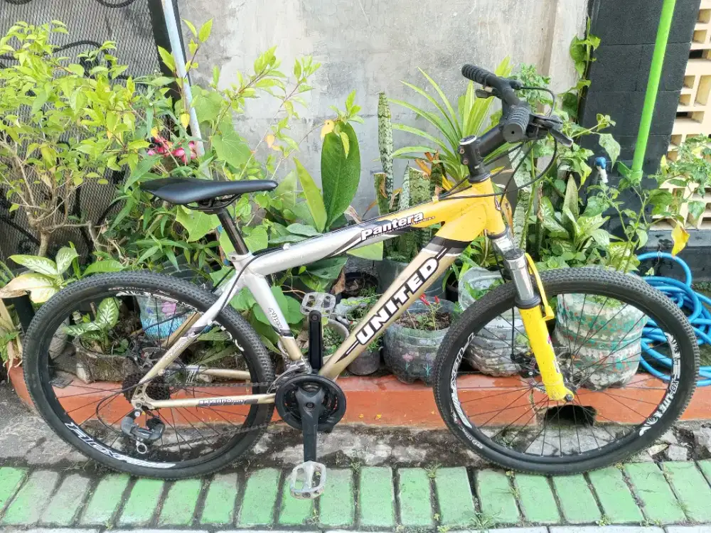Sepeda gunung MTB sawojajar malang