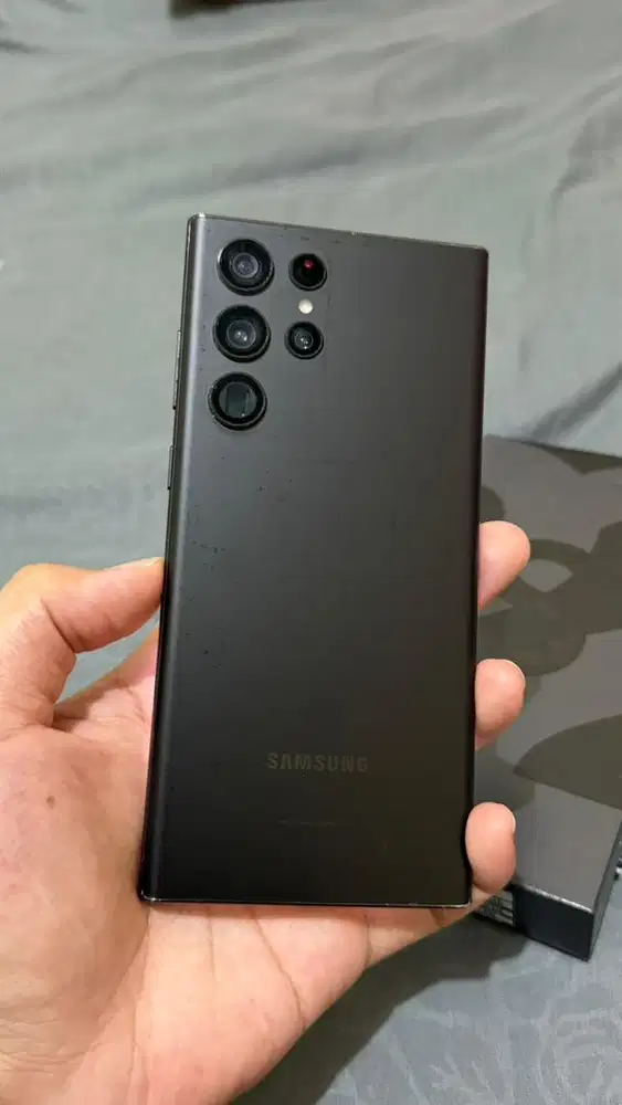 Samsung S22 Ultra 12/256 Sein