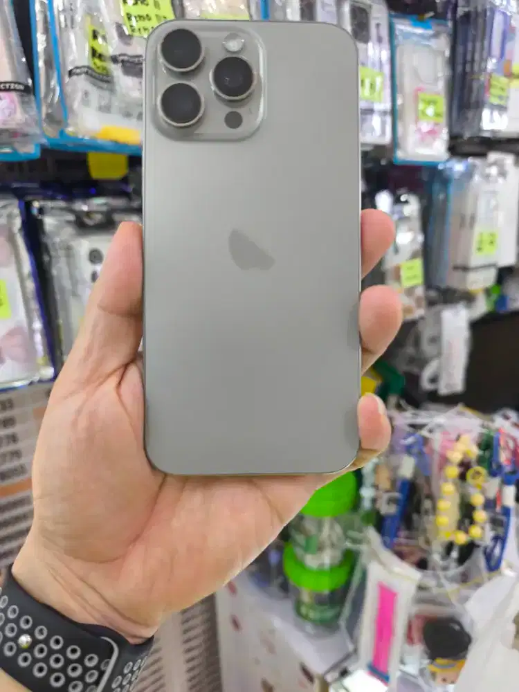 IPHPNE 16 PROMAX 256GB NATURAL