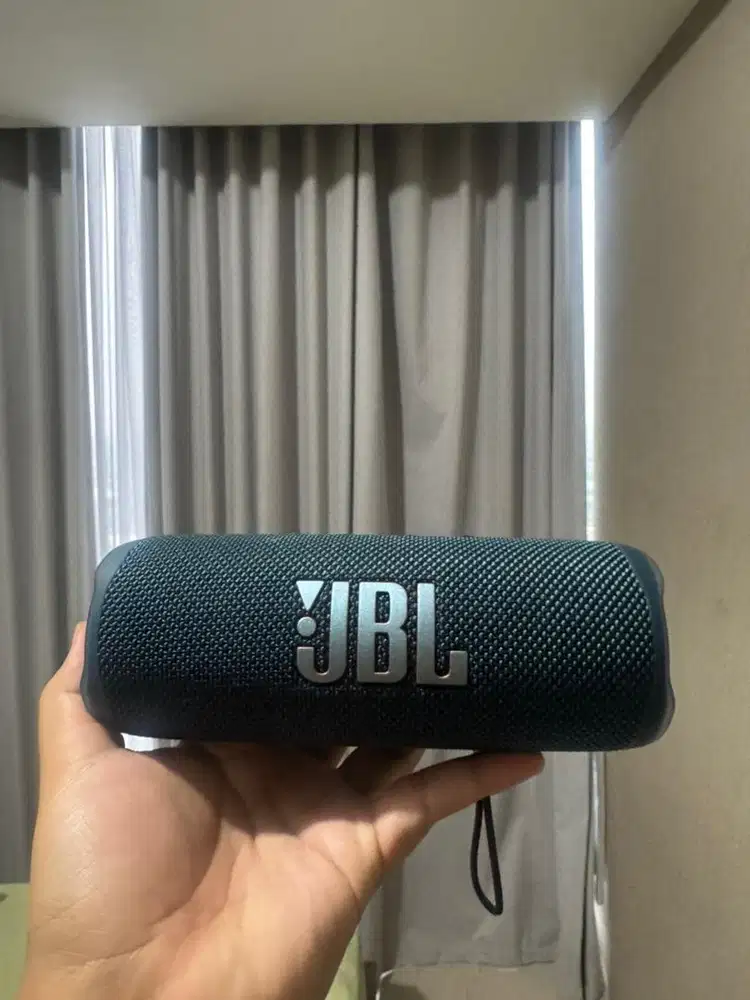 JBL Flip 7 Portable Waterproof Original