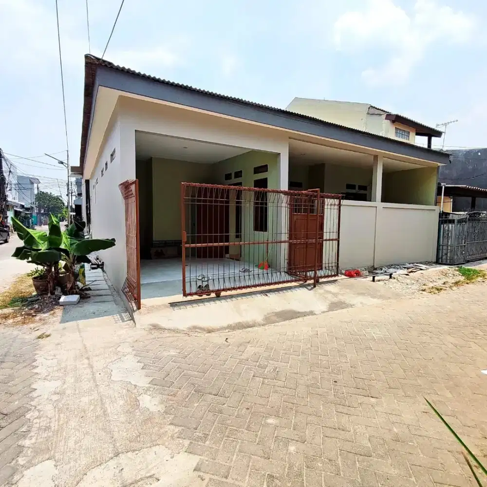 Rumah Siap Huni, Dekat Stasiun!