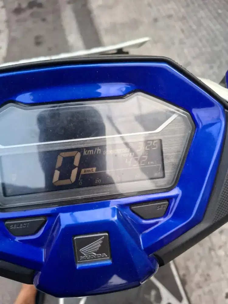 Vario 160 abs mesin standar tarikan enteng