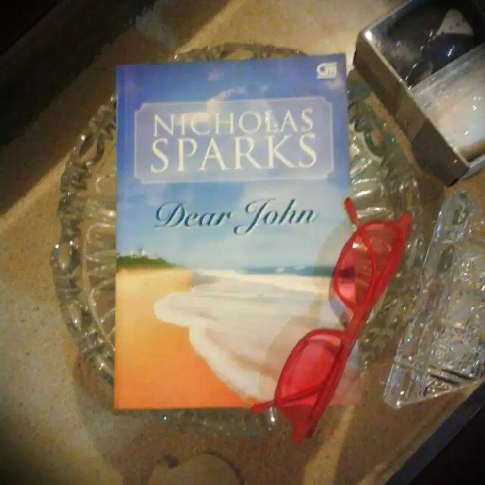 Novel Bagus Terlaris Dear John