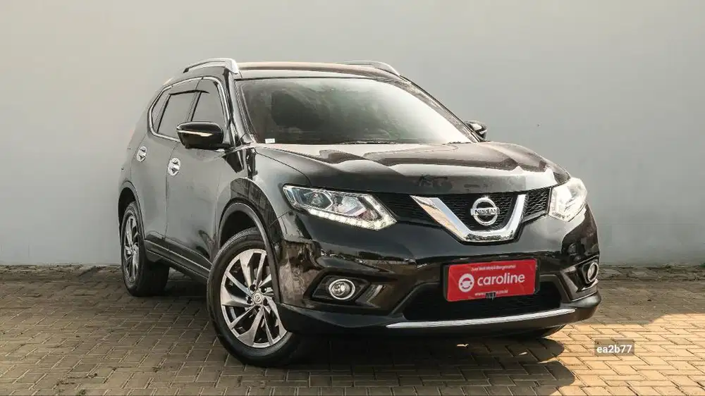 NISSAN XTRAIL 2.5 L AT 2015 HITAM