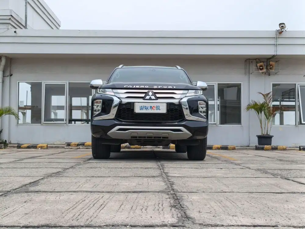 Mitsubishi New Pajero Sport 2.4 Dakar 2023 Km 41rb Pakaian Pribadi
