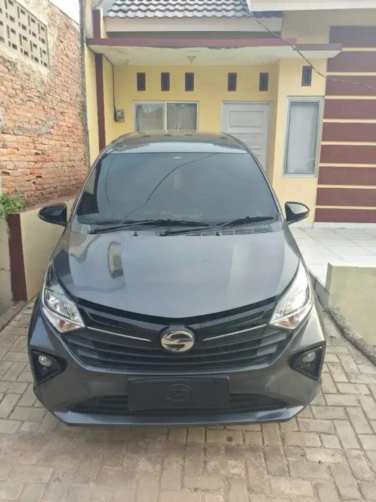 Jual mobil pribadi Daihatsu sigra R tahun 2022 kondisi Joss siap pake