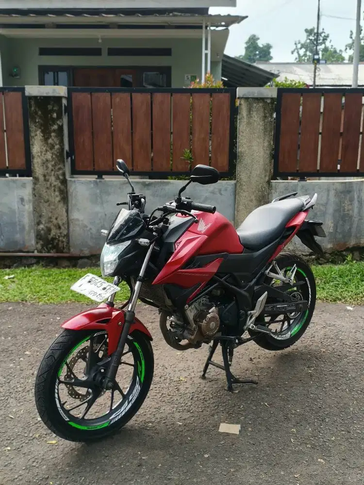 Honda CB 150R 2019 Streetfire Mulus