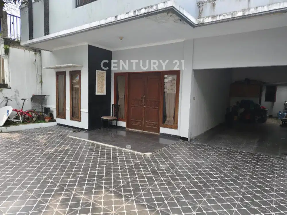 Rumah Luas 2 Lantai Di Condet, Jakarta Timur