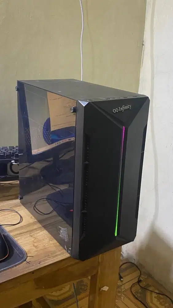 PC Desktop Infinity