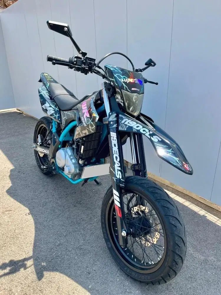 WR 155R KM Rendah