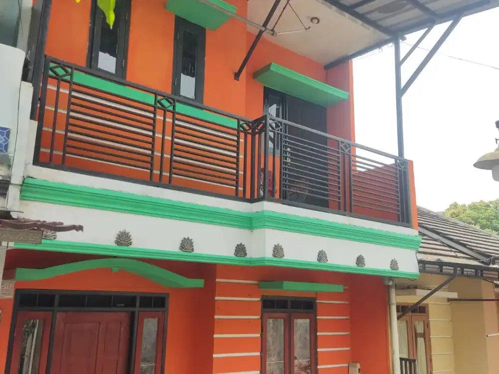 Dijual cepat rumah 2lt di Cipondoh  Tangerang