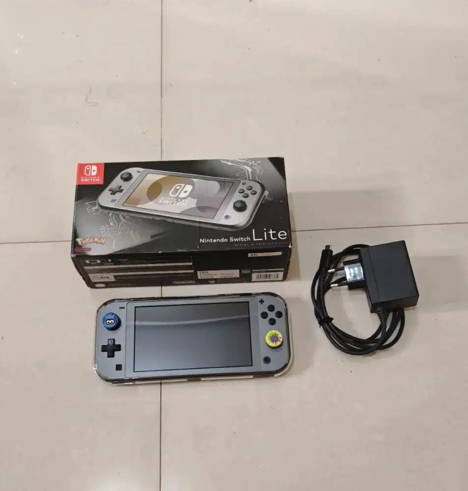 NINTENDO SWITCH LITE DIALGA & PALKIA EDITION