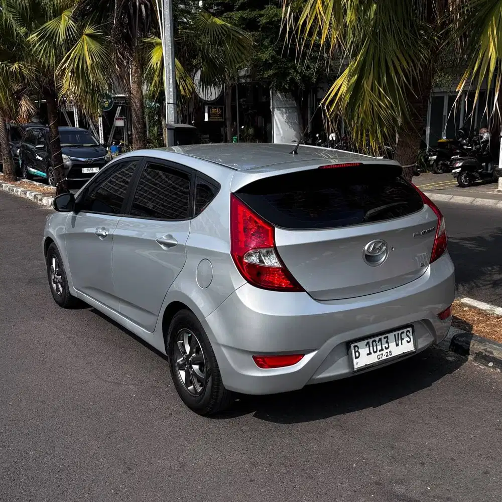 HYUNDAI GRAND AVEGA 1.4 2013 MATIC AT