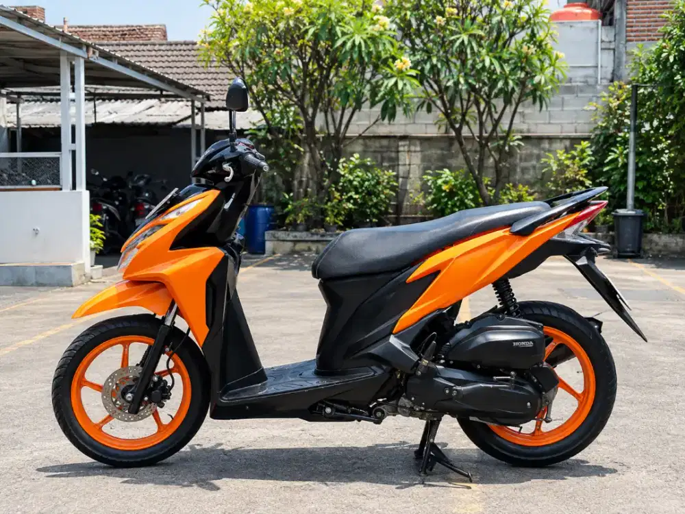 Vario 125 KZR 2012 - Orange Clean Look - Pajak Juni 2027 (BDG kota )