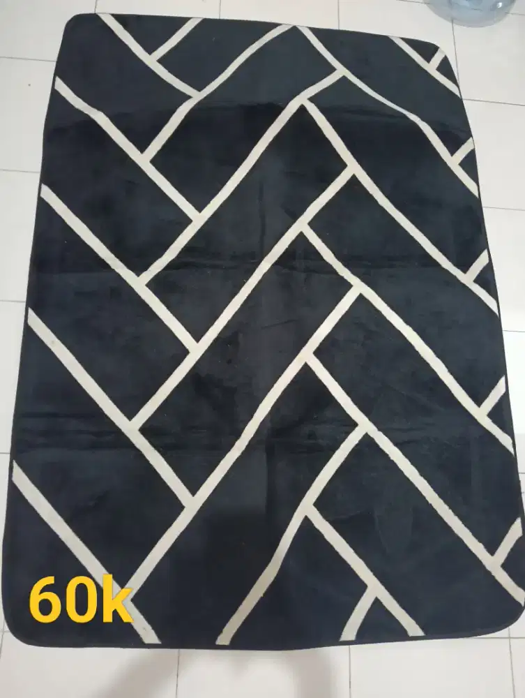 Karpet Lantai / Ambience Rug Bulu Halus