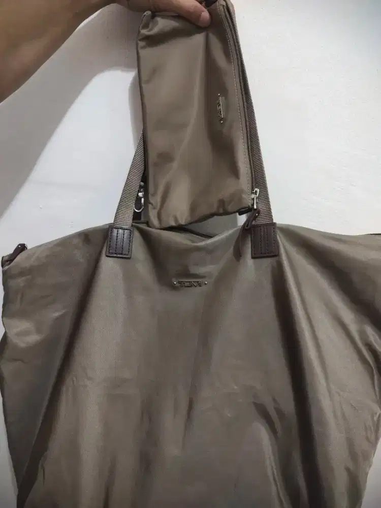 Tas wanita  TUMI ORI