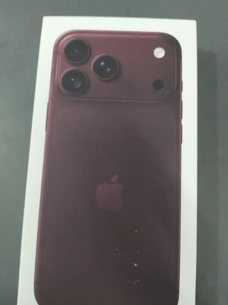 IPHONE 18 PROMAX 256 BURGUNDY