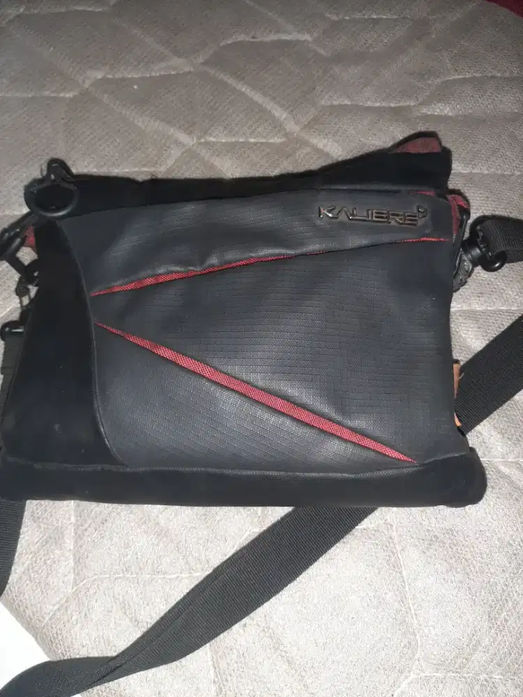 Jual tas selempang merk Kalibre