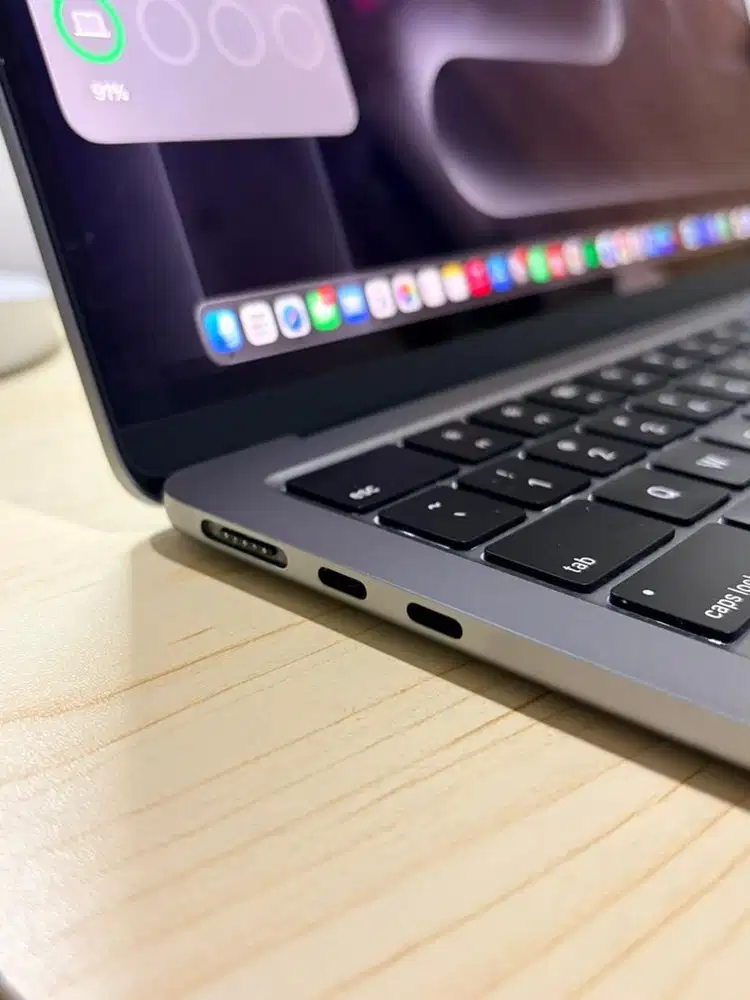 Macbook Air M2 8/256gb