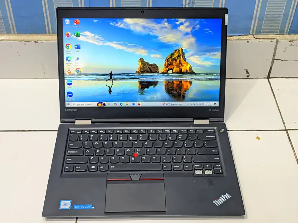 DIJUAL. LENOVO THINKPAD X1 CARBON I5 GEN 6