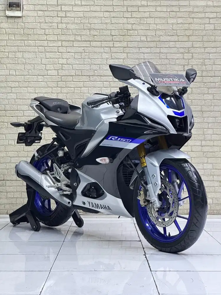 Yamaha R15 M tipe tertinggi 2022 mustika motor