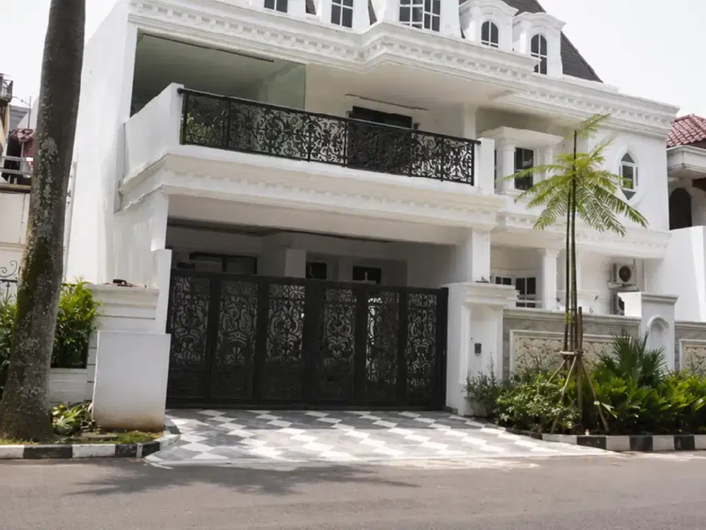 Dijual Rumah Mewah &  Eksklusif Dalam Komplek Di Tanjung Barat