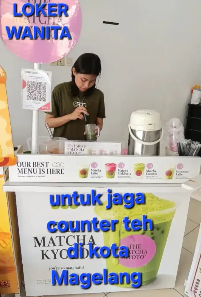 Wanita Jaga Stand
