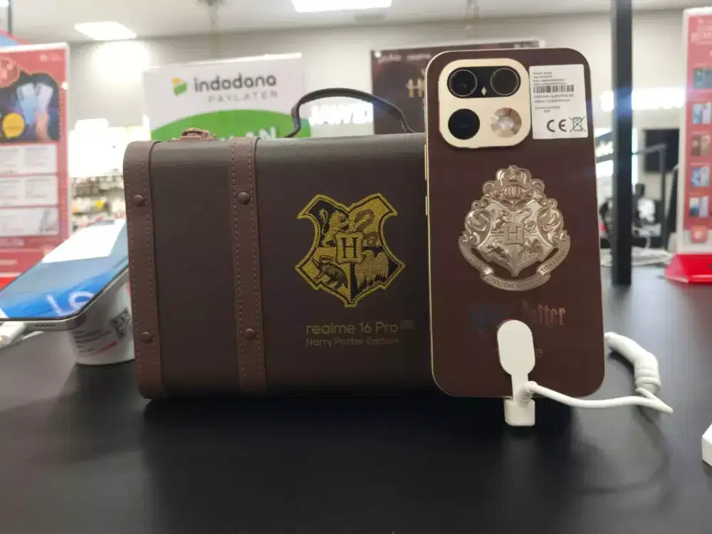 realme 16 Pro 12/256 -Harry Potter Edition