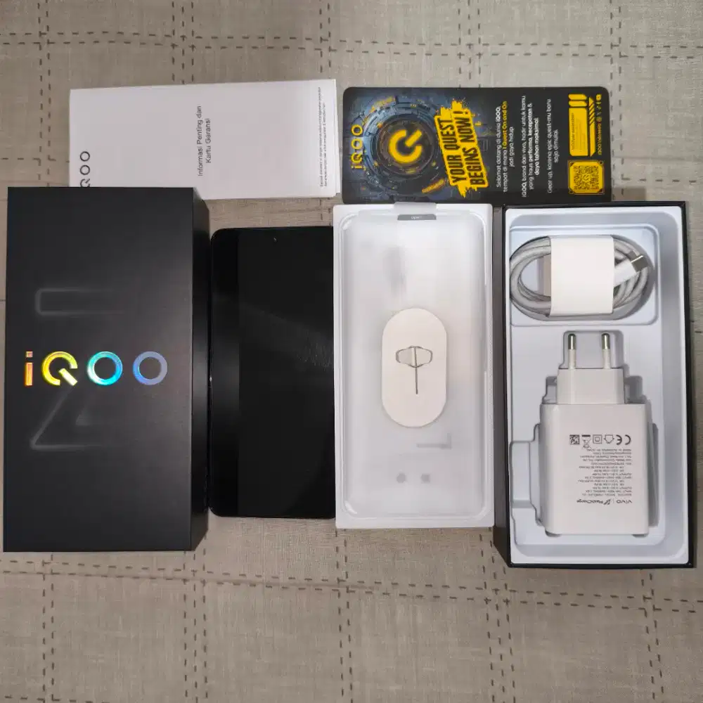 IQOO Z10R 12/256GB GARANSI