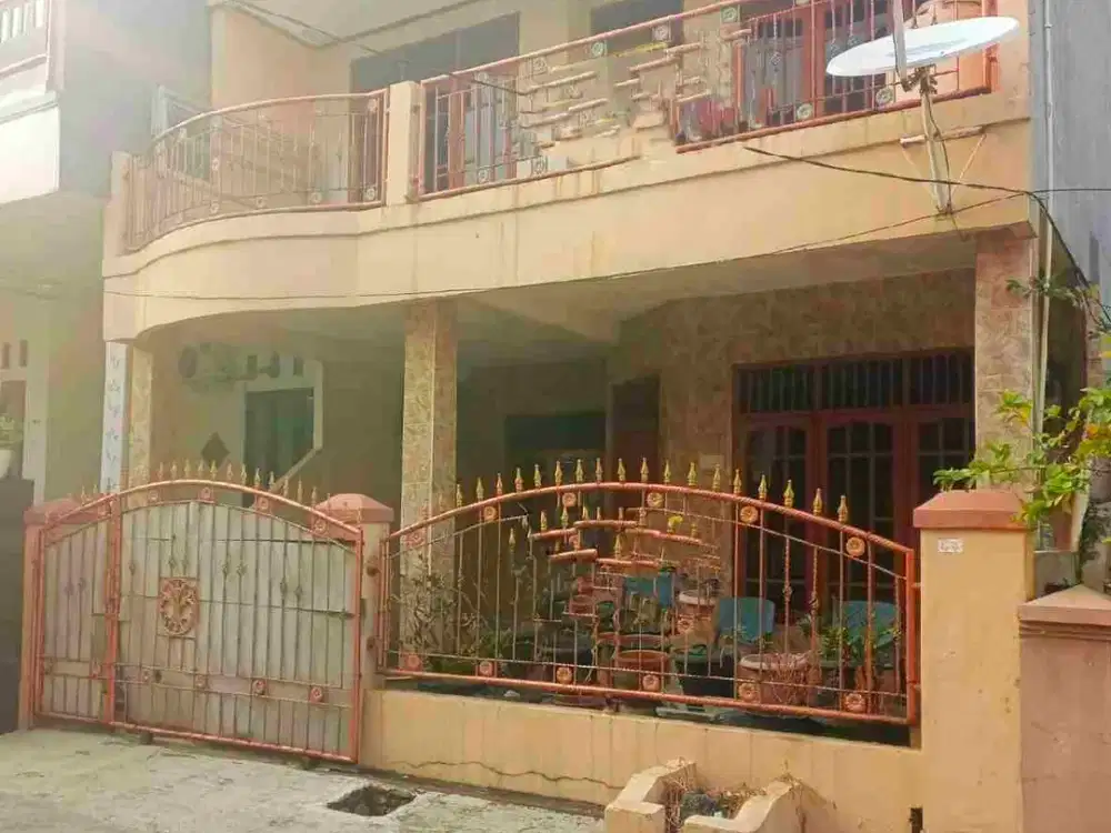 DIJUAL CEPAT RUMAH 2 LANTAI FULL HARAPAN INDAH 1, KOTA BEKASI