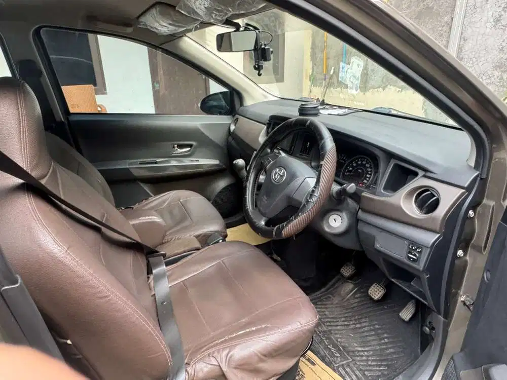 Toyota Calya 2021 Bensin