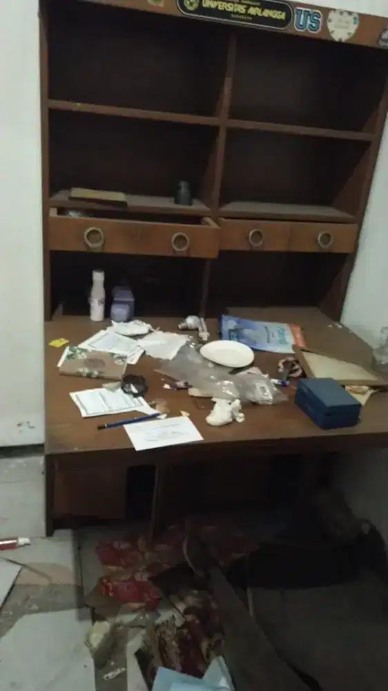 meja belajar bekas