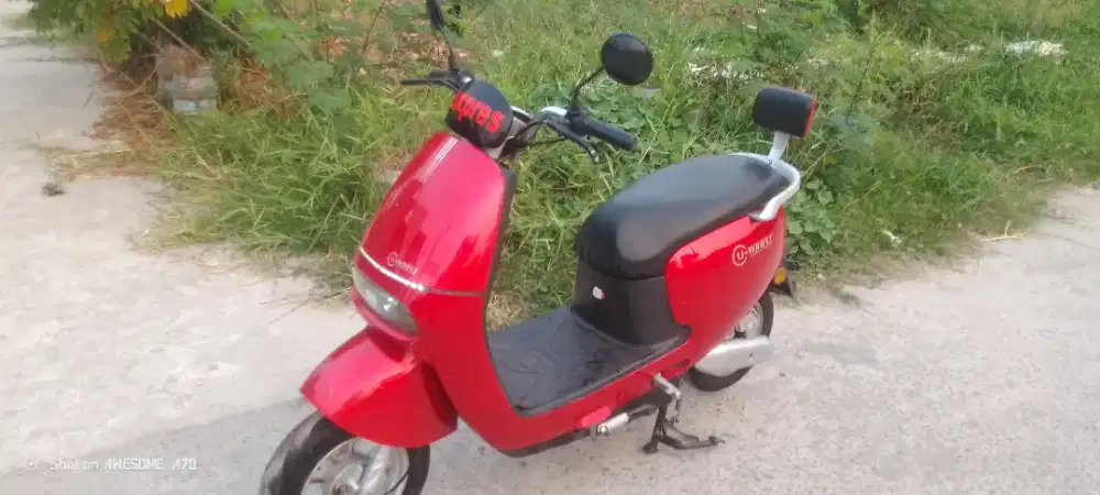 Sepeda listrik body motor