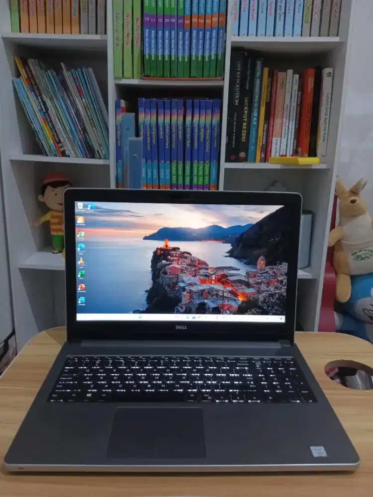 Murah - Laptop Touchscreen Dell Core I5 Ram 8GB SSD 512GB Masih Mulus