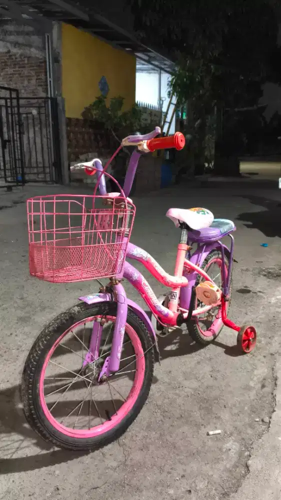 Dijual sepeda mini ring 16 kondisi siap pakai lokasi legok Tangerang