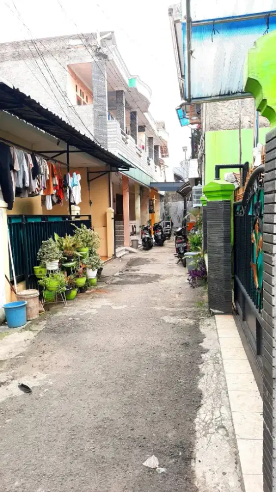 Di sewakan rumah murah 2lantai