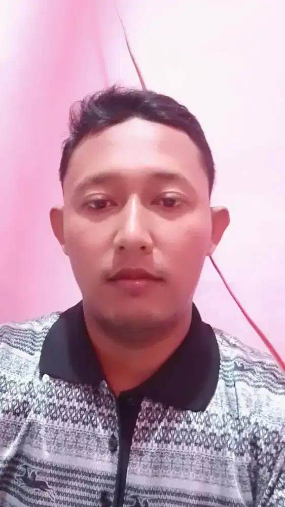 Menerima panggilan supir prilens