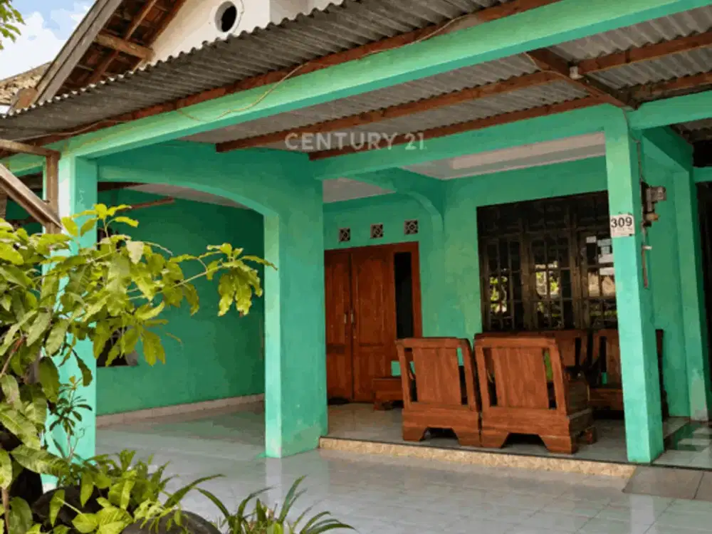 Rumah 3 Kamar Pinggir Jalan Raya Berbah Dekat Bandara Adisucipto