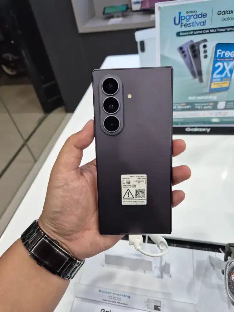GALAXY Z FOLD 8 ULTRA