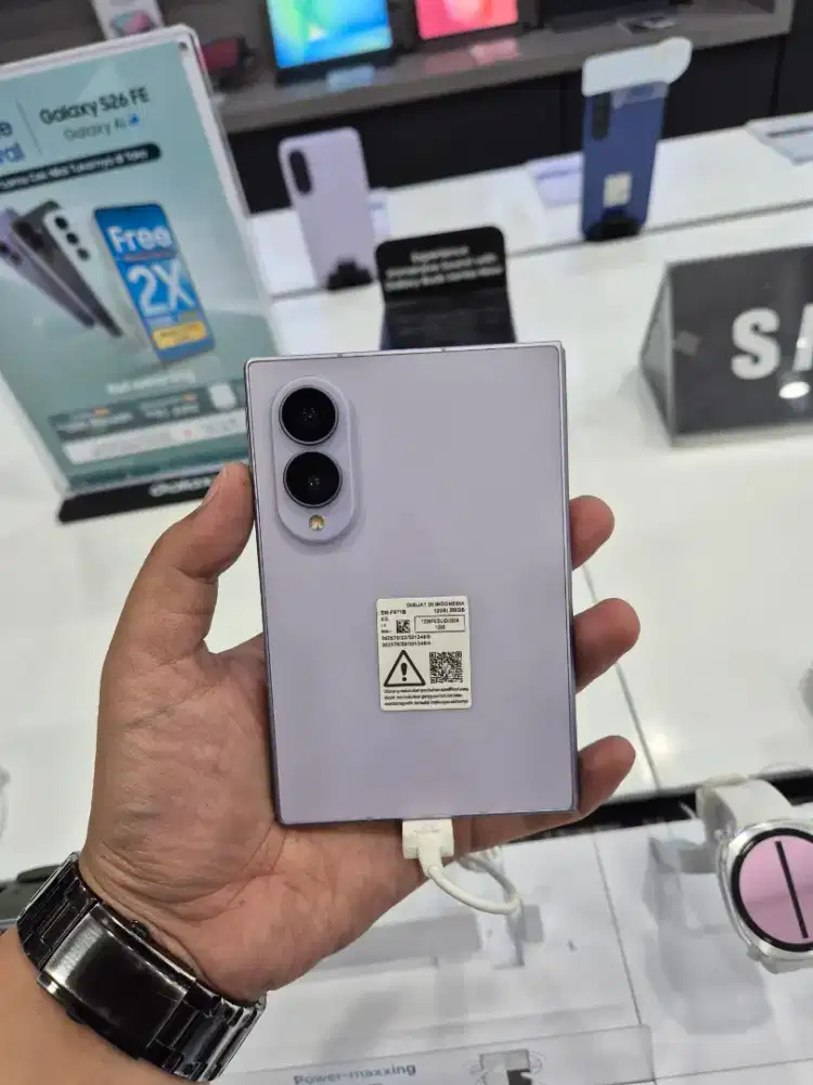 GALAXY Z FOLD 8