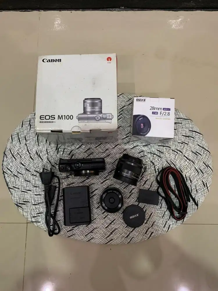 Canon M100 Kit & Fix 15-45mm + Meika 28mm F2.8 Manual Fullset