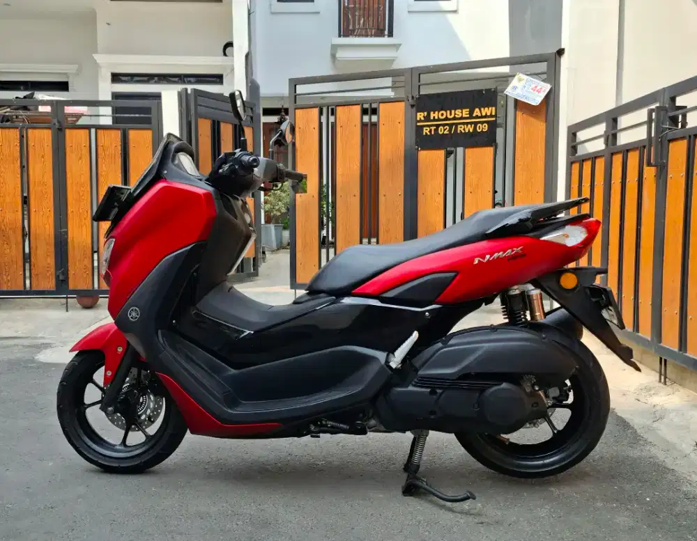 Yamaha Nmax New Keyless MULUSSS Pajak Hidup Panjang