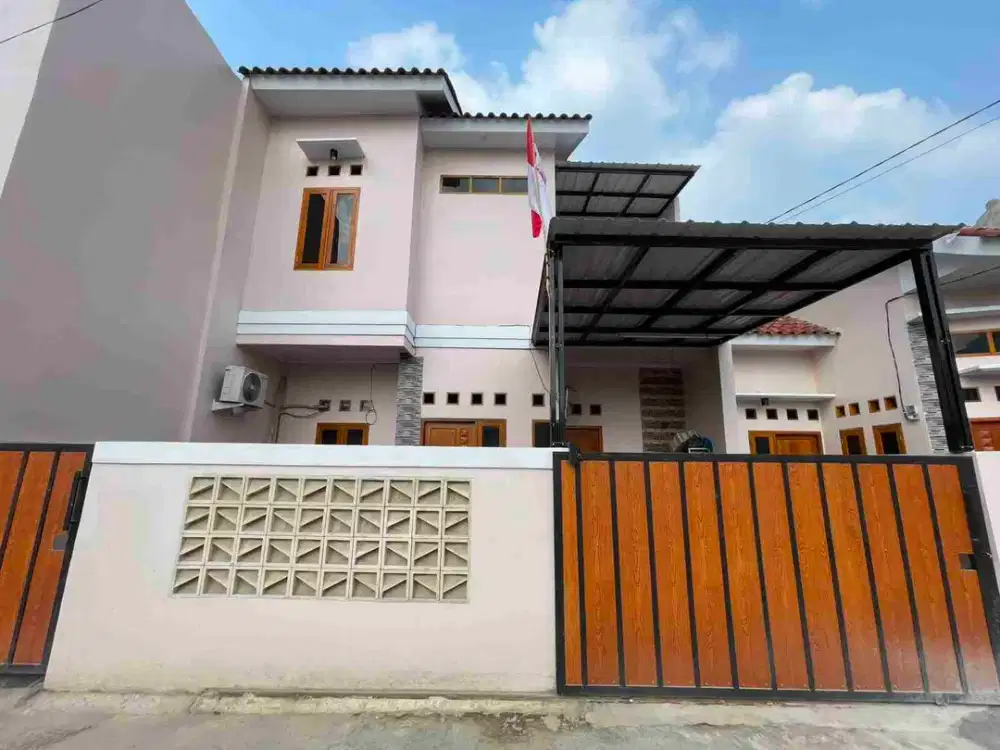 Rumah mewah 2 lantai..free pagar atau canopi..