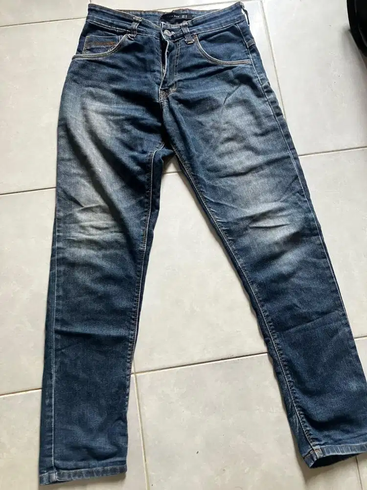 Dijual jeans ZARA