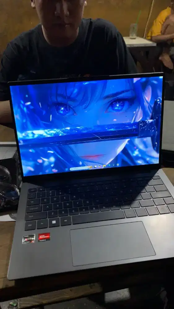 Laptop Axioo hype 5 amd x6 16/512