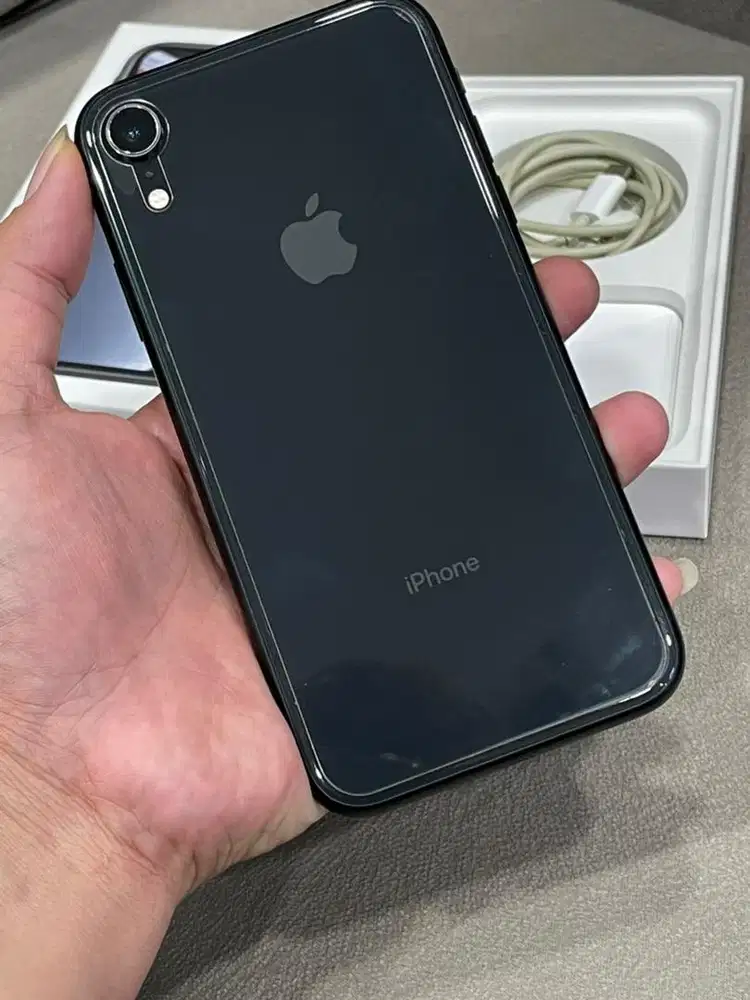 iphone XR 64GB Black ex iBox like new