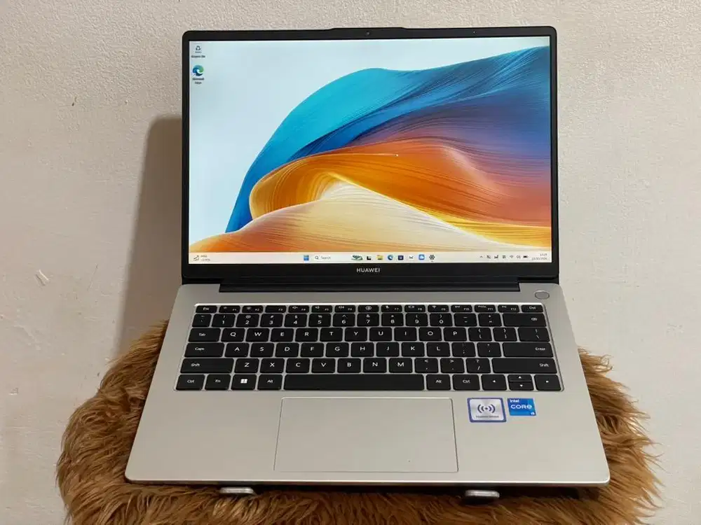 Laptop Huawei MateBook D14 i5 Gen 13 Seri H Ram 16/512GB