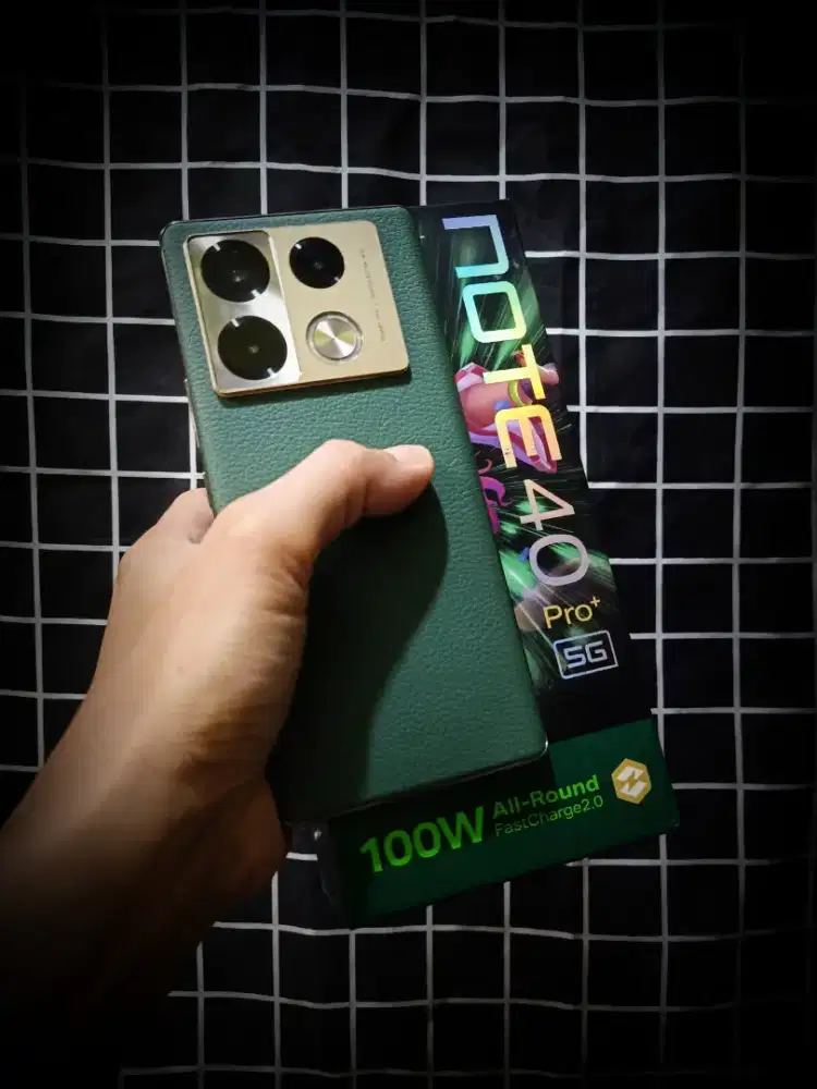 Infinix note 40 Pro+ 5G ( 12/256 )